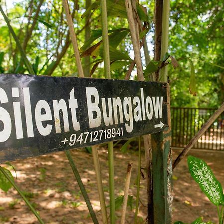 Silent Bungalow Удавалаве Екстер'єр фото
